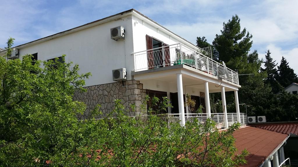 Apartment Buco Starigrad Paklenica Exterior photo